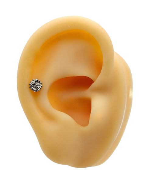 Internally Threaded Labret – Crystal Flower - Image 3